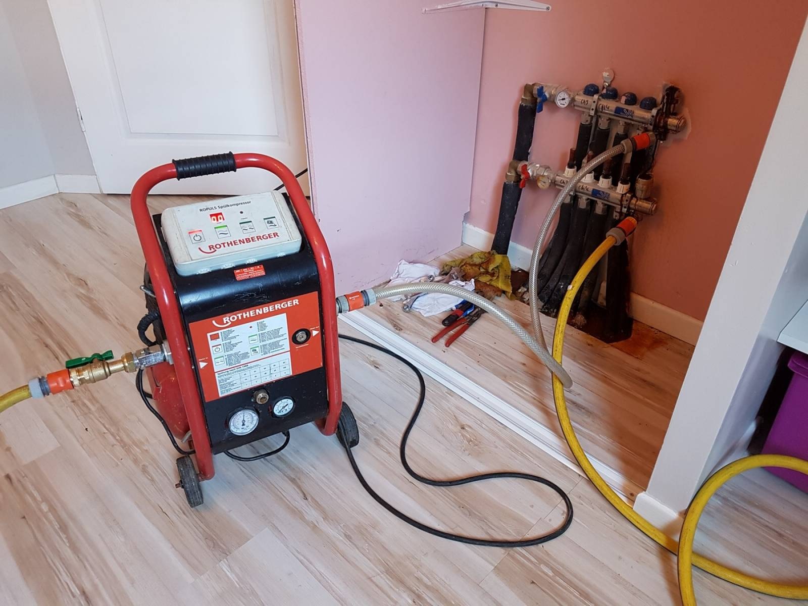 Çekmeköy Soğukpınar Beko Hermetik Şofben Kombi Bakımı
